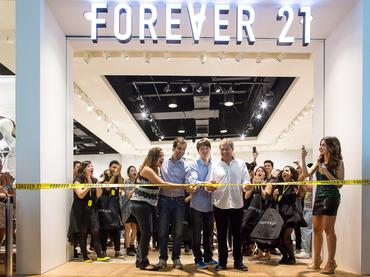 Forever 21 recebe mais de 2 mil pessoas em suas primeiras horas de funcionamento no Rio de Janeiro